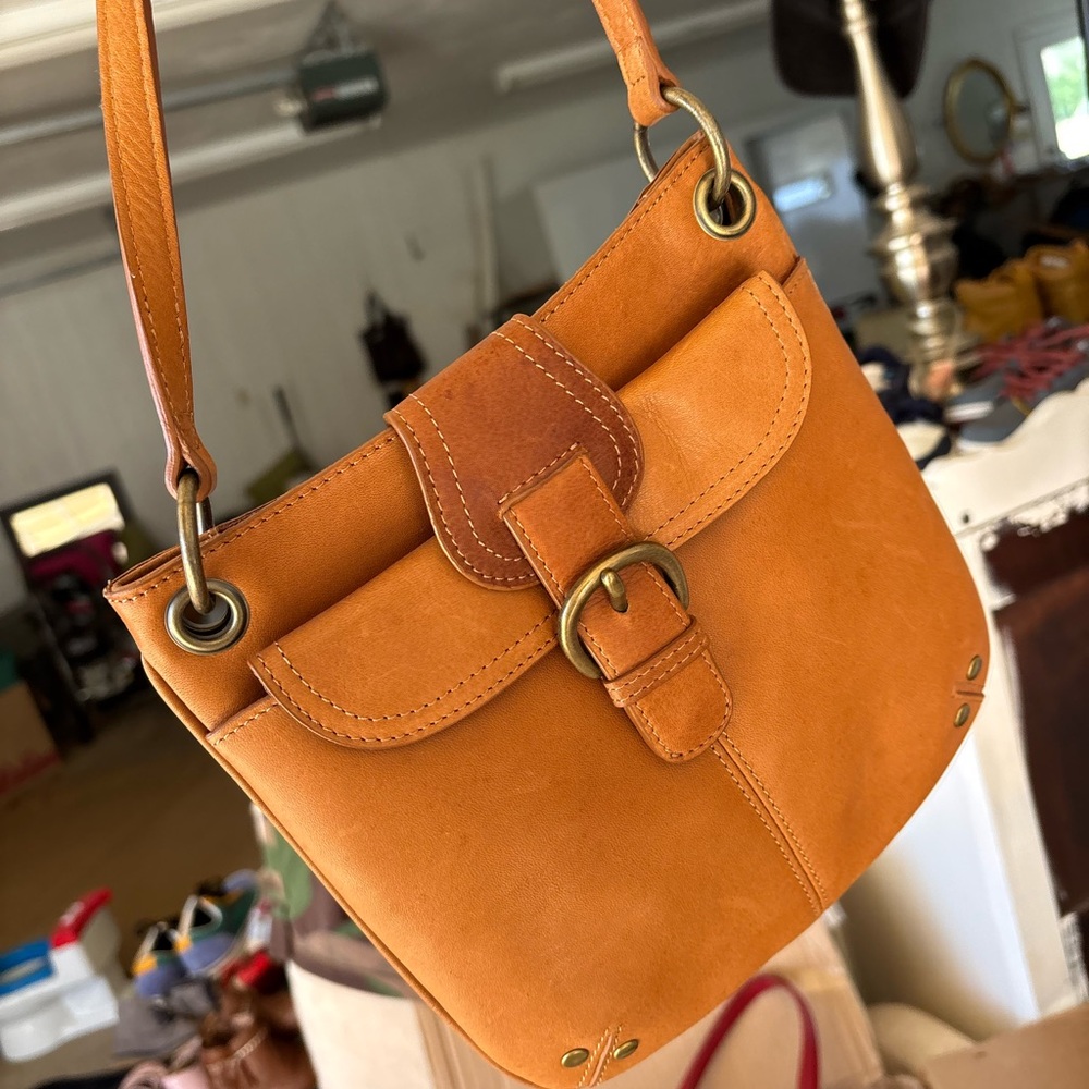 Fossil Tan Leather Shoulder Bag